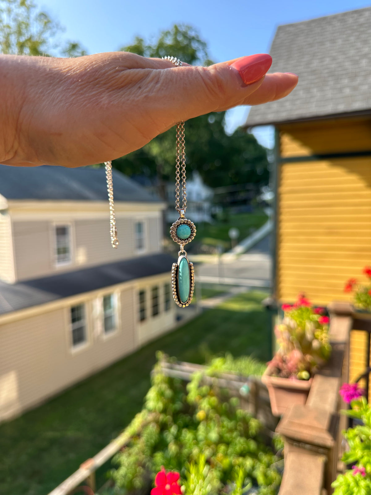 Carico Lake Turquoise Sunday Necklace