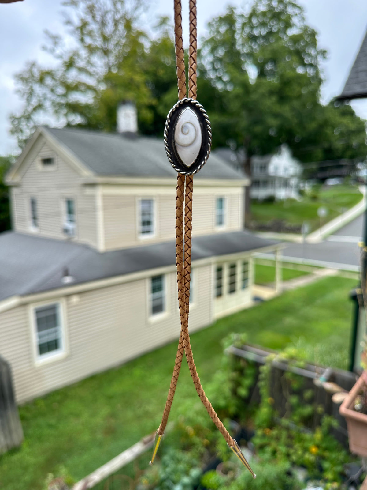 Shiva Shell Bolo