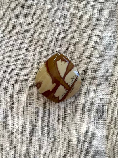 Owyhee Jasper Bolo M~T~O (Pointed Pear)