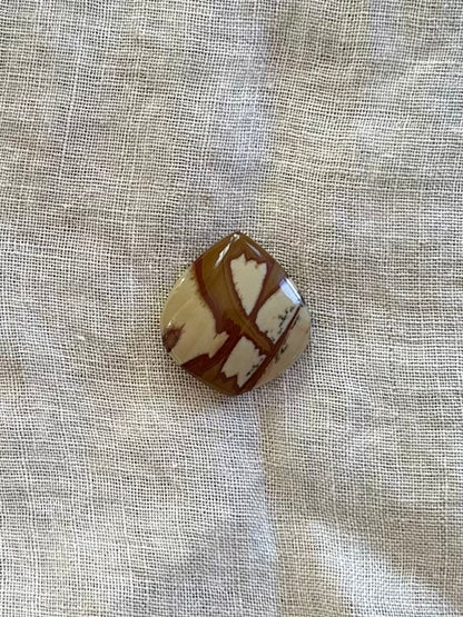 Owyhee Jasper Bolo M~T~O (Pointed Pear)
